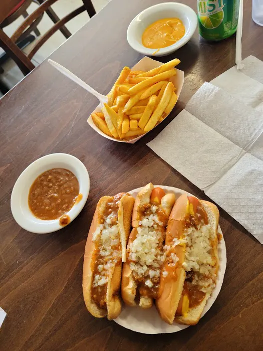 Tony's Newburgh Lunch Picture 6