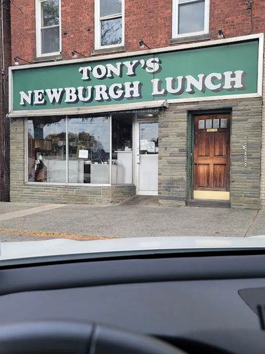 Tony's Newburgh Lunch Picture 7
