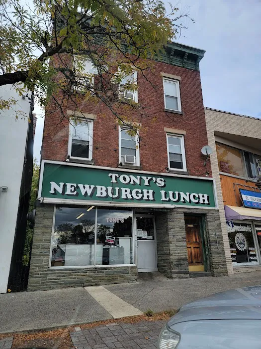 Tony's Newburgh Lunch Picture 8