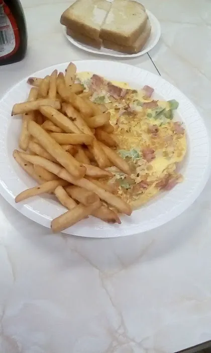 Broadway Coffee Shop Picture 2