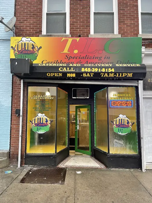 Tuttie's lavish catering Picture 1