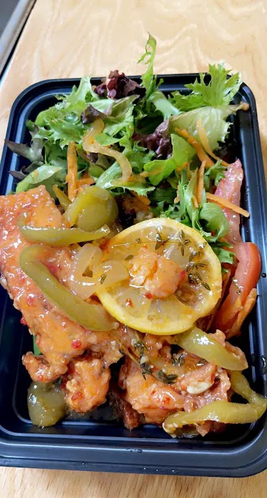 Tuttie's lavish catering Picture 2