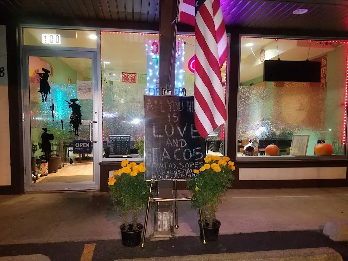 Talavera Restaurant Picture 3