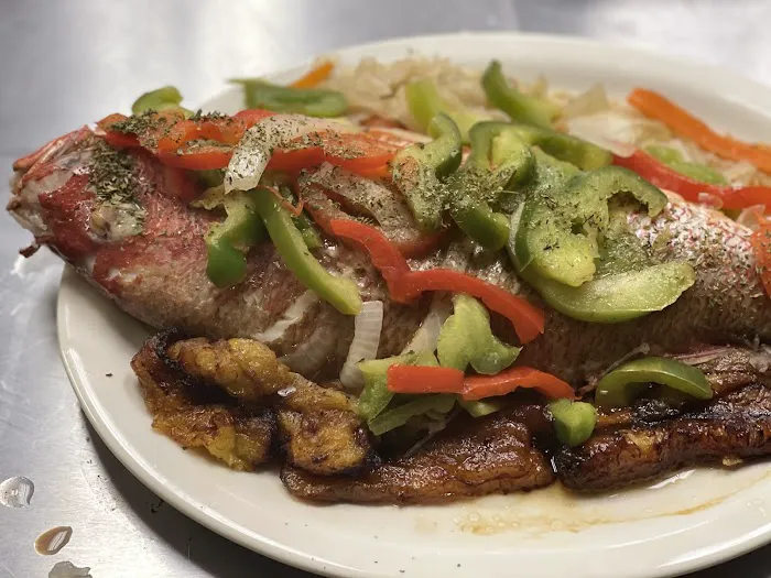 Fish & Chikzz Restaurant Picture 2