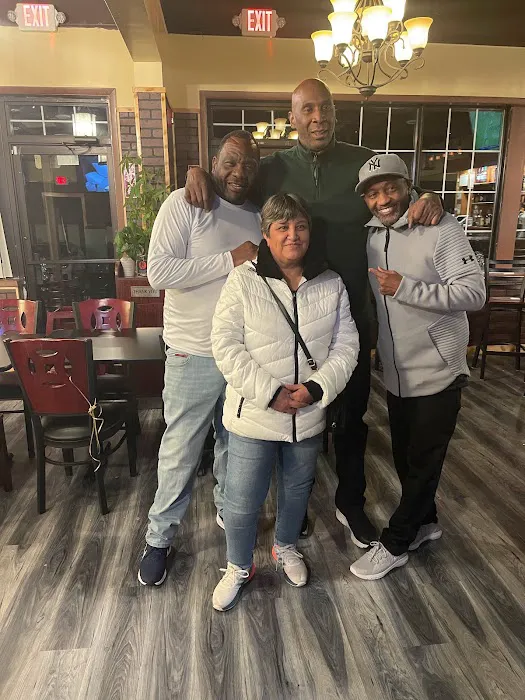 Fish & Chikzz Restaurant Picture 8