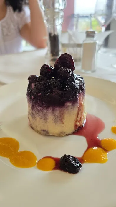 Orange Hill Restaurant, Newburgh, NY Picture 5