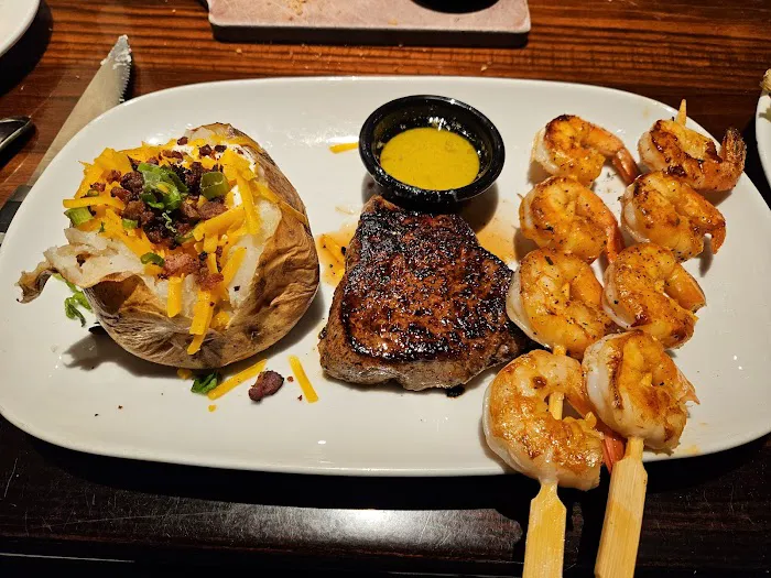 LongHorn Steakhouse Picture 2