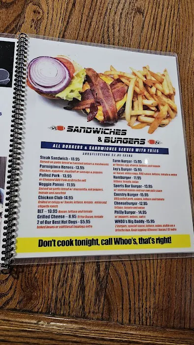 Whoo's Bar and Grill Picture 2