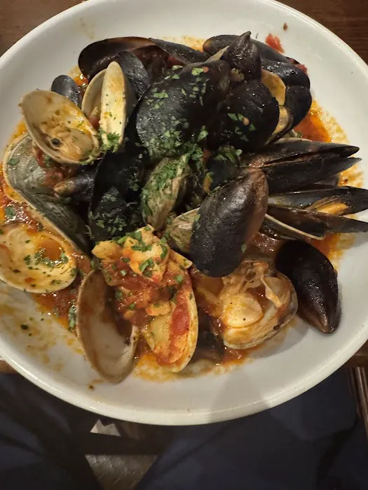 Vesuvio's Ristorante Picture 2