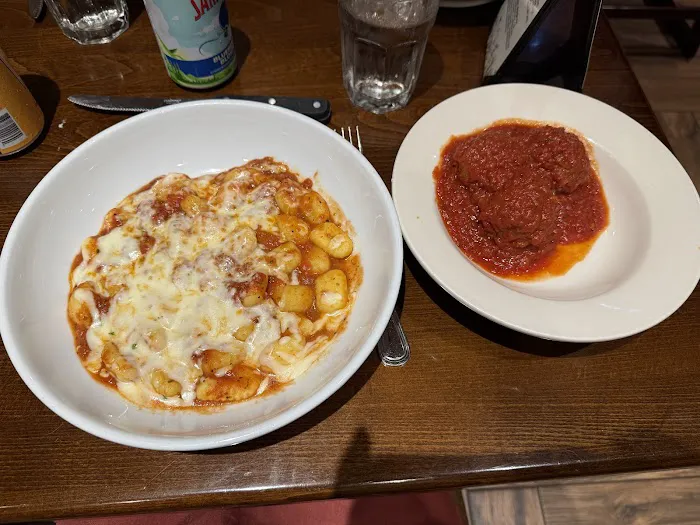 Vesuvio's Ristorante Picture 10