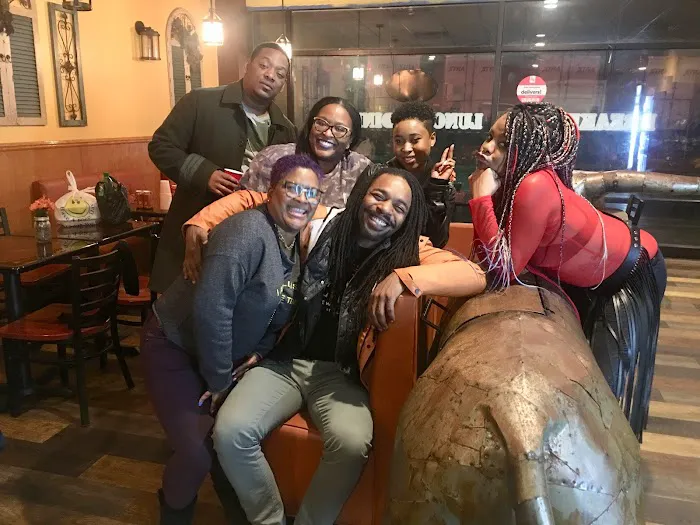 Chocolatte Cafe & Restaurant Picture 1