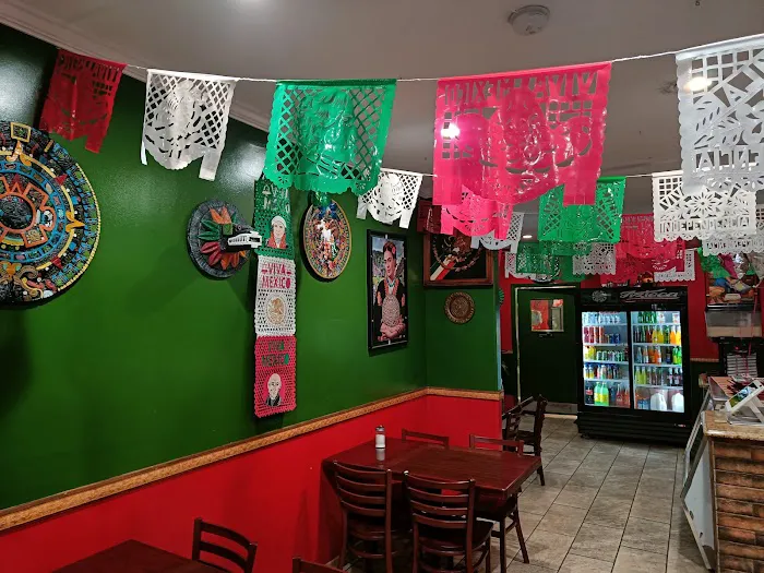 Sol Azteca Mexican Restaurant Picture 10