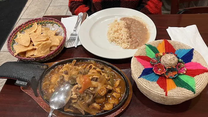 Sol Azteca Mexican Restaurant Picture 3