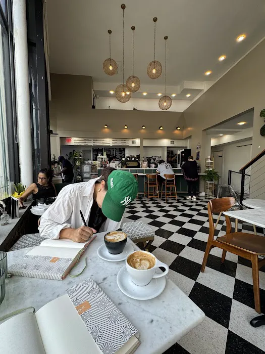 ARTIZEN NYC Picture 6