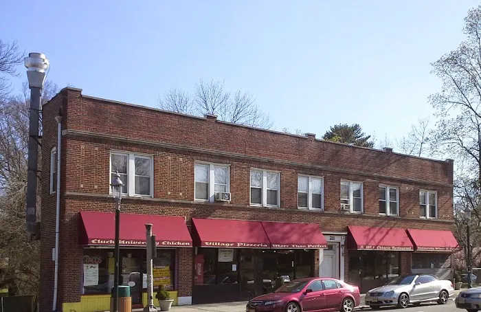 Village Pizzeria Picture 10