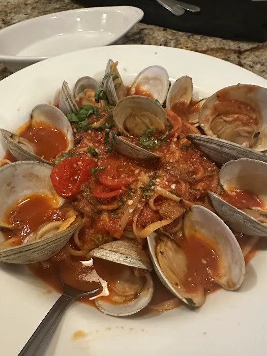 Nicholas Anthony's Family Kitchen Picture 9