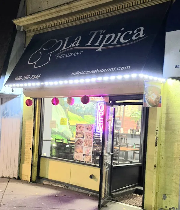 La Tipica Restaurant Picture 8