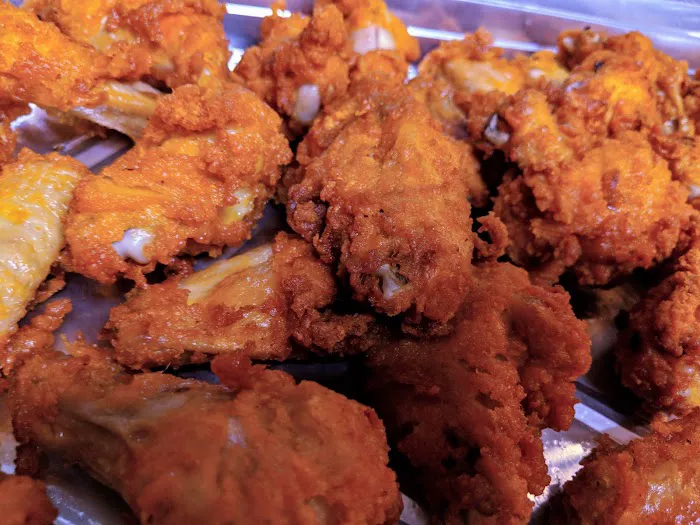 Tommy's Pizzeria & Restaurant Picture 5