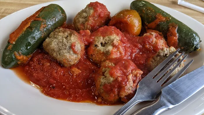 Tommy's Pizzeria & Restaurant Picture 4