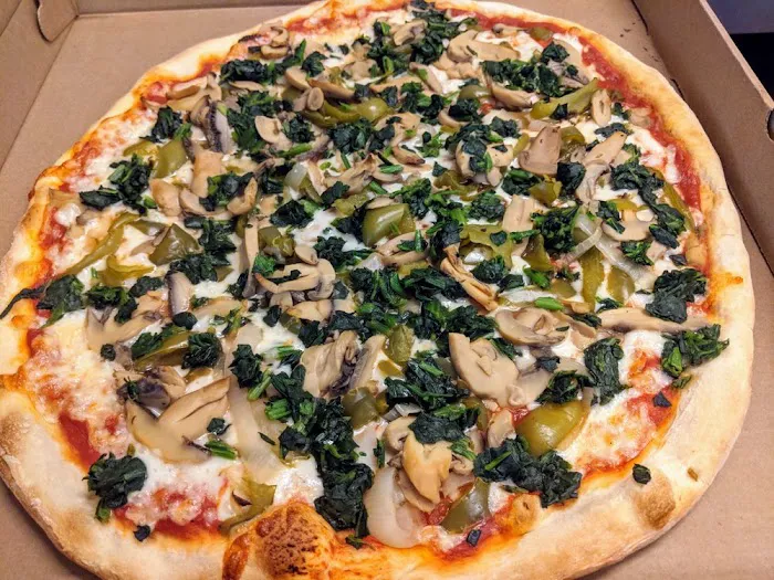 Tommy's Pizzeria & Restaurant Picture 9