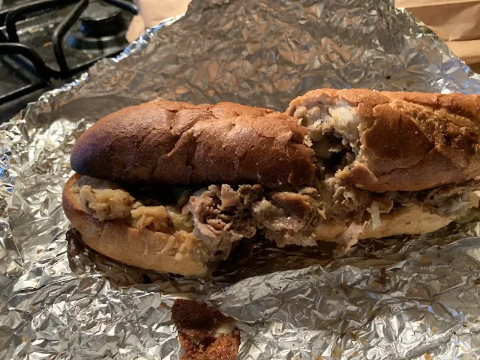 Tommy's Pizzeria & Restaurant Picture 10