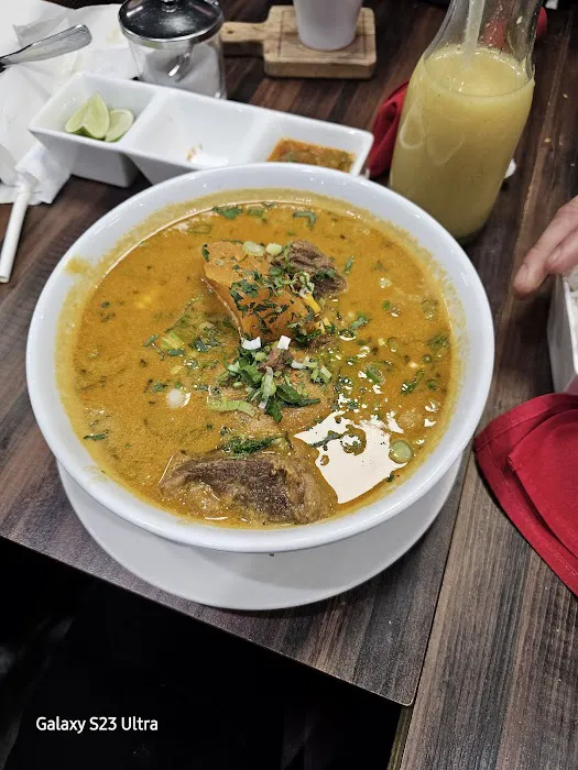 La Roca Restaurant Picture 5