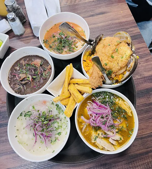 La Roca Restaurant Picture 7