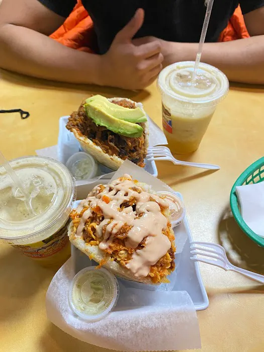 Nicole's Arepas y Sabor Picture 3