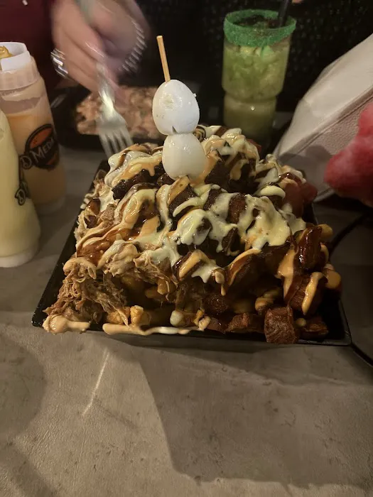 D'Medallo Fast Food Picture 1