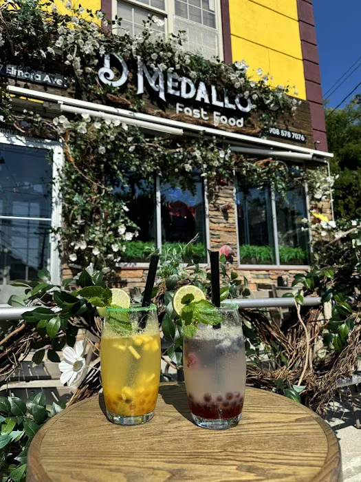 D'Medallo Fast Food Picture 10
