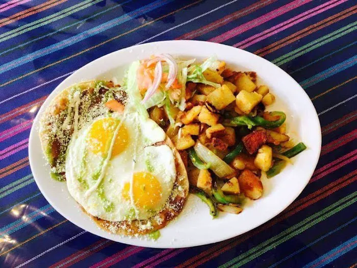 Sazón de México Bakery and Restaurant Picture 2