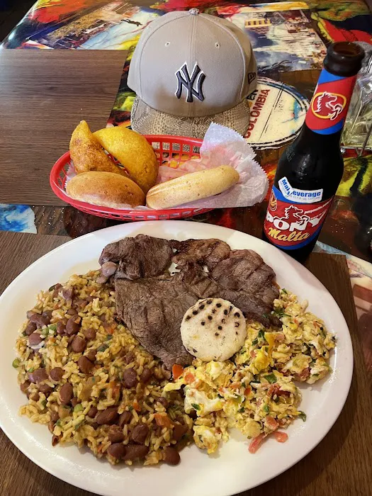 La Calenita Restaurant & Bakery Picture 8