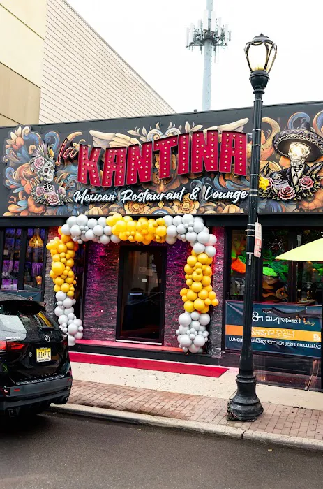 La Kantina Mexican Restaurant & Lounge Picture 5