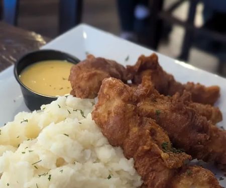 Dowling's Irish Pub & Restaurant