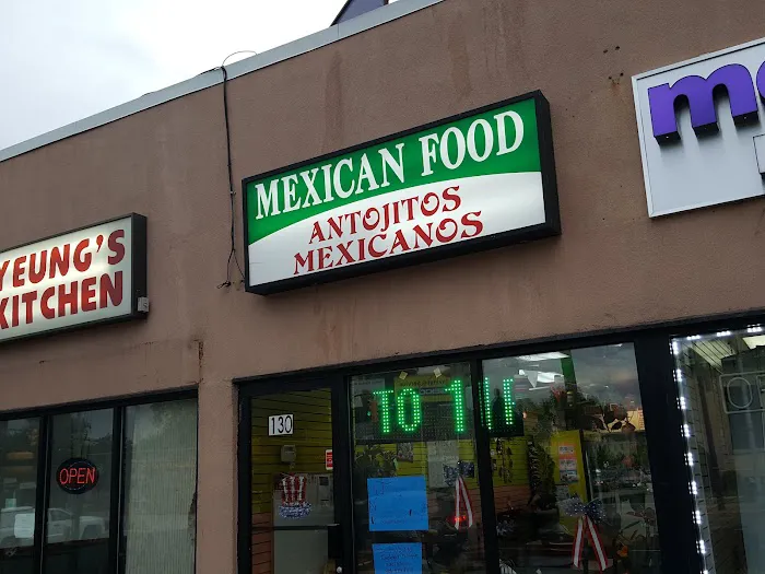 Antojitos Mexicanos Picture 3