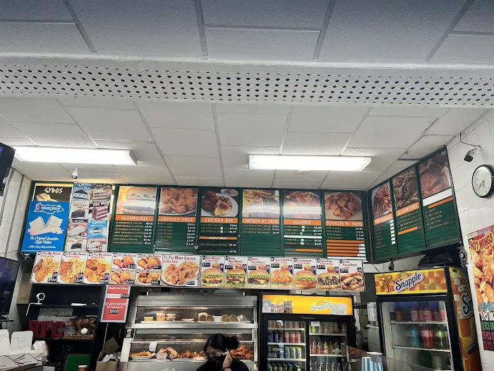 Roselle Fried Chicken Picture 4