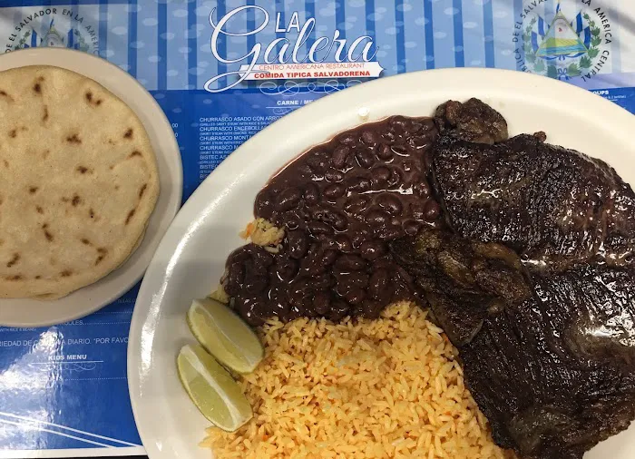 La Galera Centro Americana Restaurant Picture 7