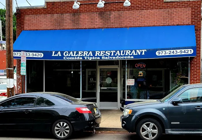 La Galera Centro Americana Restaurant Picture 5