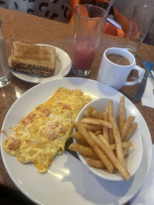 Imperial Diner Picture 10