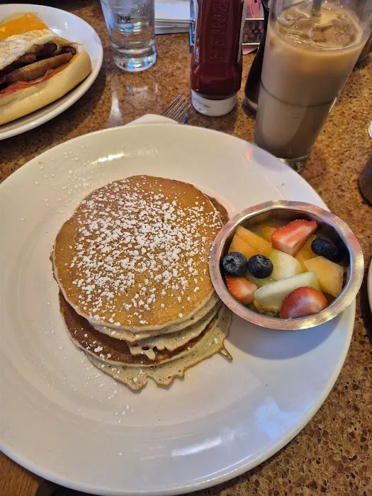 Imperial Diner Picture 9