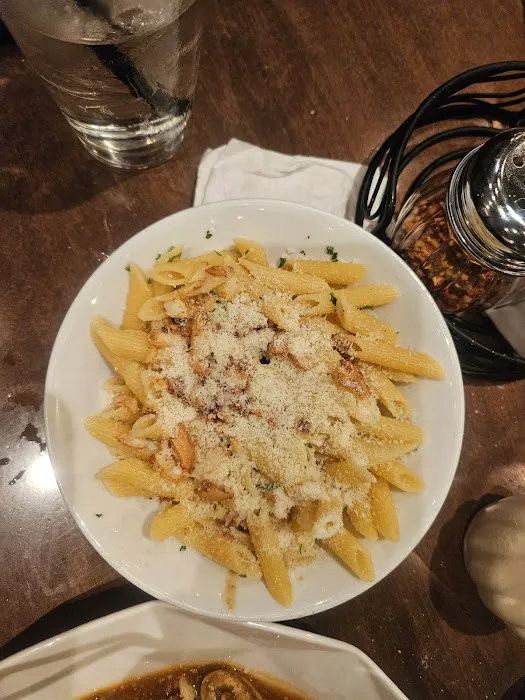 Frank's Pizzeria Picture 10