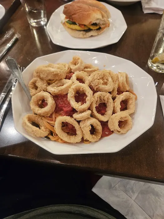 Frank's Pizzeria Picture 6