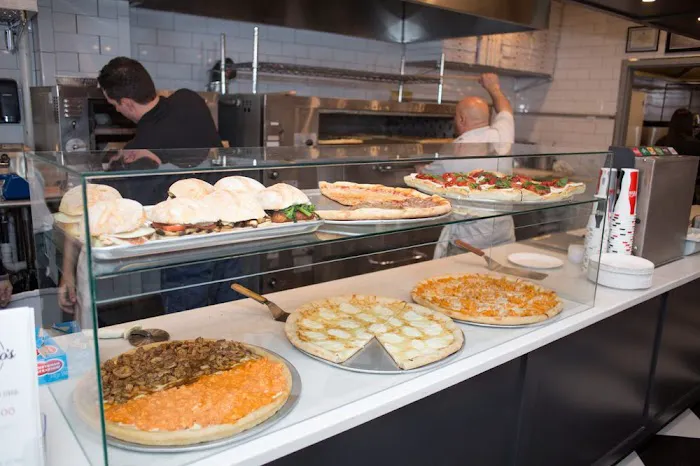 Rosario's Pizzeria Pizza Picture 2