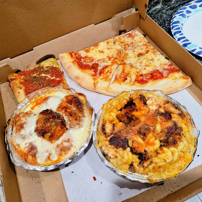 Za Late Night Pizzeria Picture 5