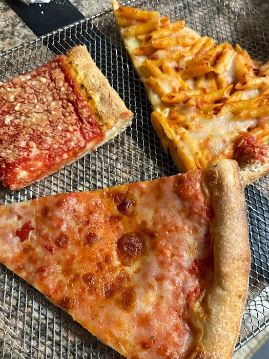 Brooklyn Square Pizza Picture 7