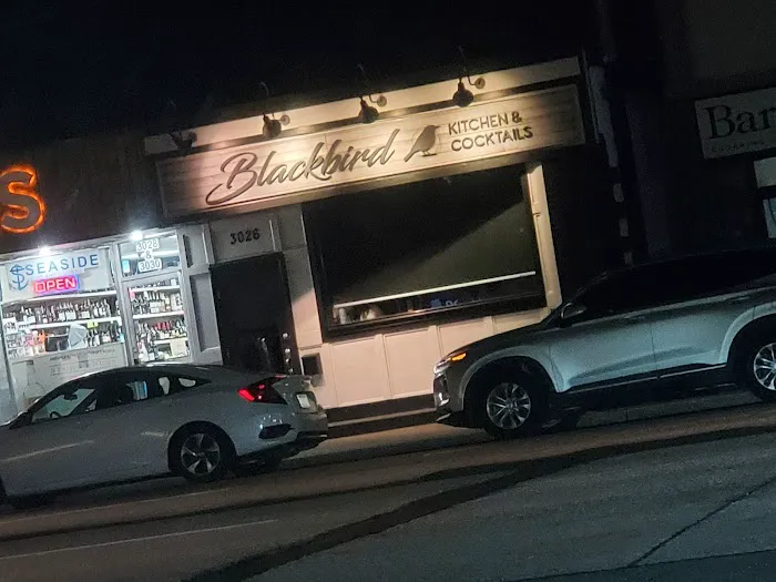 Blackbird Kitchen and Cocktails Picture 1