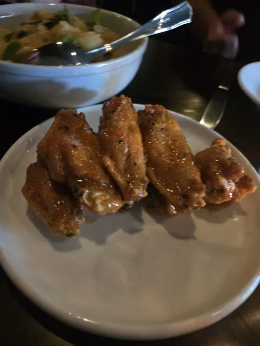 Blackbird Kitchen and Cocktails Picture 2