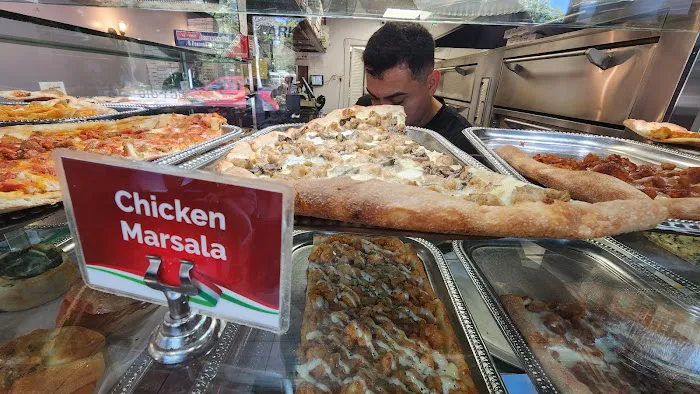 Francesca's Pizza of Wantagh Picture 3