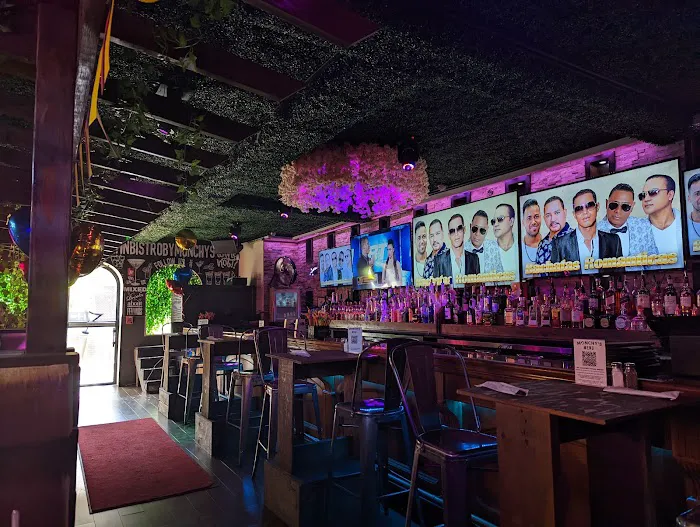 Monchy's Colombian Grill (Rahway) Picture 7