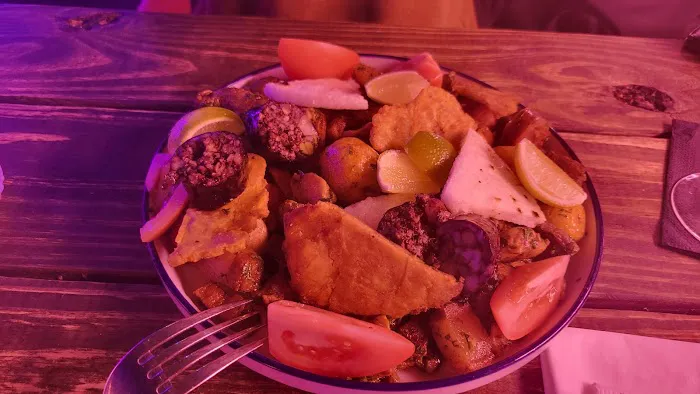 Monchy's Colombian Grill (Rahway) Picture 3